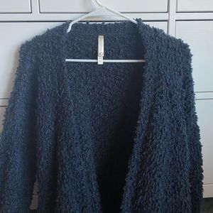 Fluffy Cardigan with pockets